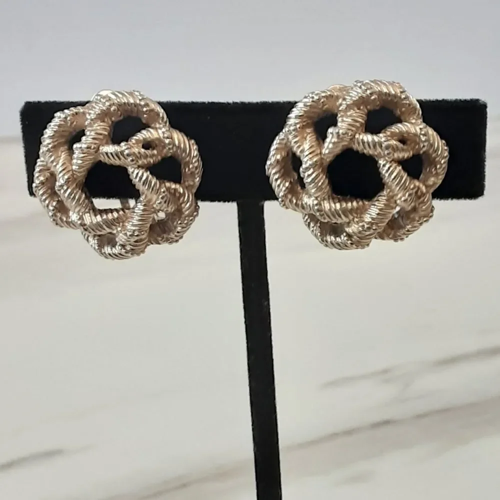 CINER Gold Plate Knot Clip On | Twisted Textured Rope Design Earrings - Vtg